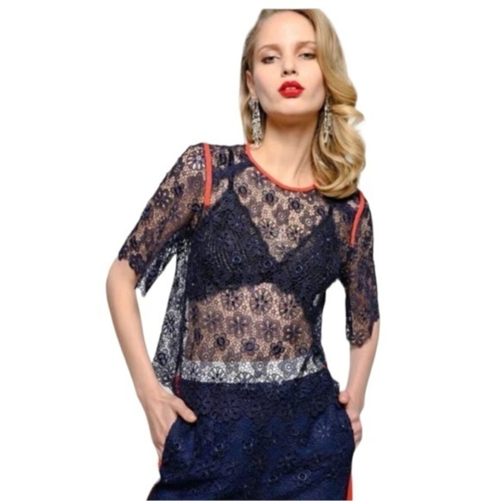 Pinko Short Sleeve Lace Top size 6 in Navy w/ Red Trim
